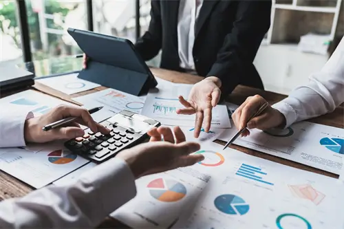 全民枪战用什么电脑好玩